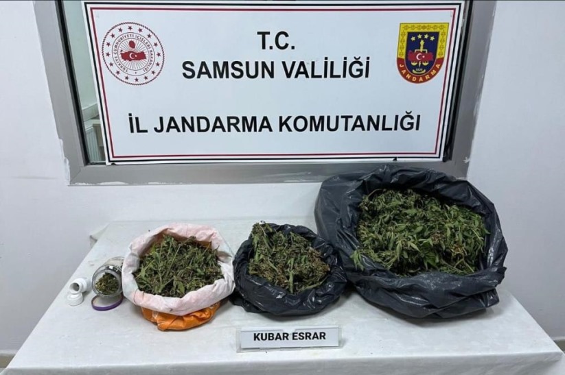 Samsun'da 2,8 kilo kubar esrar ele geçirildi: 1 gözaltı