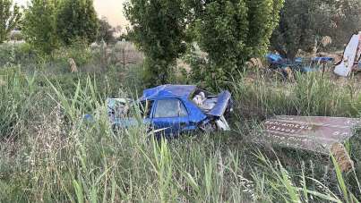 Çanakkale'de 3 araçlı zincirleme kaza: 1'i ağır 5 yaralı