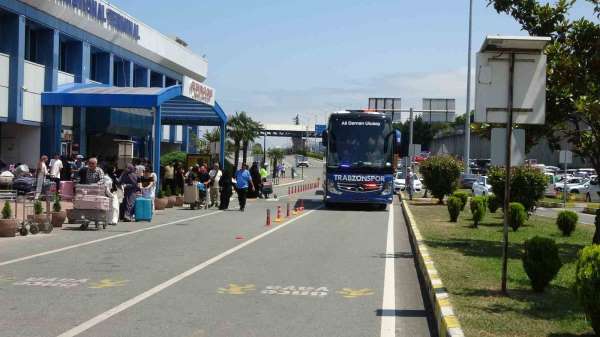 Trabzonspor yeni sezon hazırlıkları için Slovenya'ya gitti