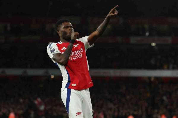 Eski Arsenal oyuncusu Partey hakkında cinsel saldırı suçlaması