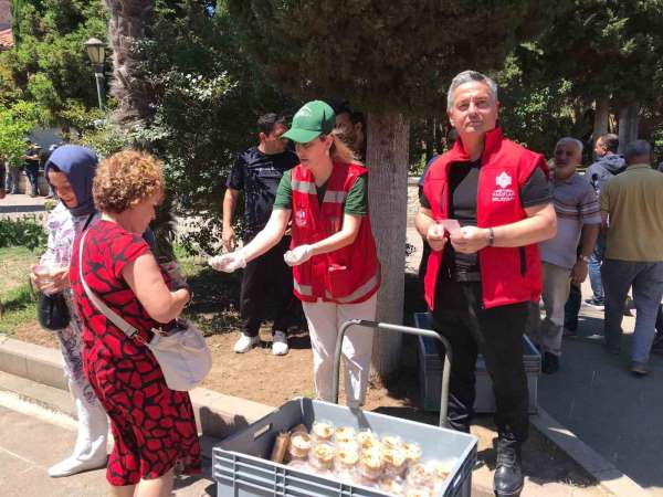 Sinop'ta 2 bin 500 kişiye aşure ikramı