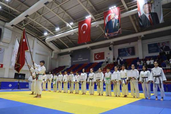 Karabük'te ANALİG Judo 1.Etap Grup Müsabakaları başladı