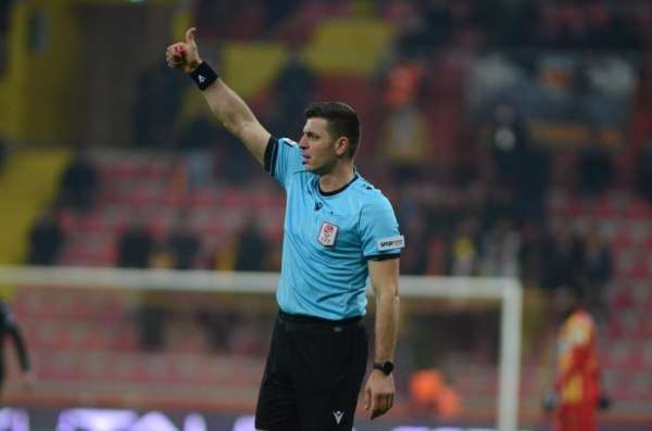 Kayserispor'un ilk maçında Ümit Öztürk düdük çalacak