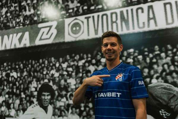 Miha Zajc, Dinamo Zagreb ile 2 yıllık sözleşme imzaladı