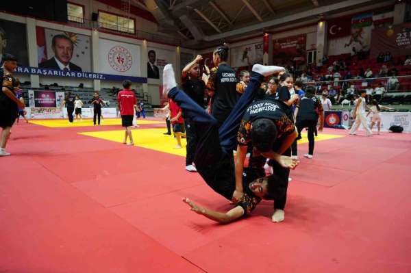 Samsun, 22. Uluslararası Karadeniz Judo Şampiyonası'na ev sahipliği yapıyor