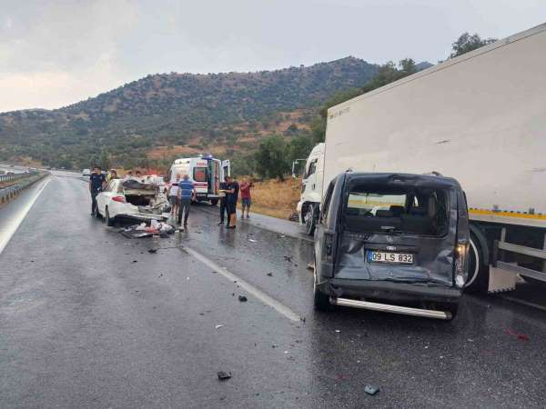 Aydın'da zincirleme trafik kazası: 8 yaralı