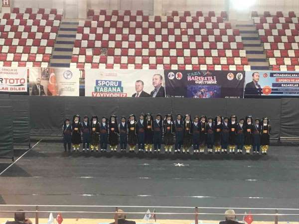 Batman'n 3 folklor ekibi Türkiye finalinde