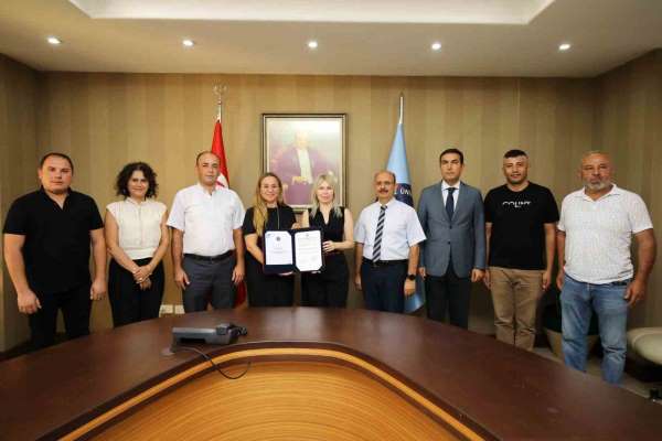 Akdeniz Üniversitesi'nden muhtarlara ücretsiz online eğitim desteği