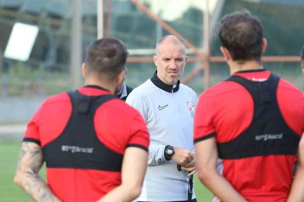 Mustafa Er: 'En az 3-4 oyuncuyu aramıza katmak istiyoruz'