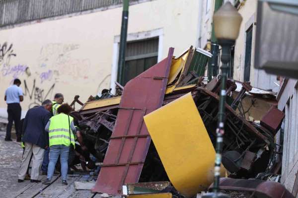 Portekiz'deki feniküler kazasında can kaybı 16'ya yükseldi