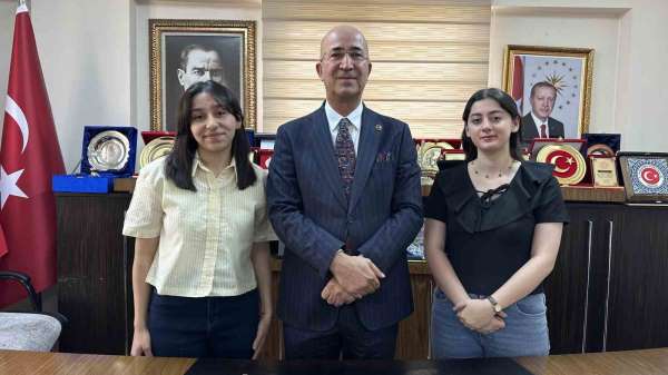 Esendere Belediyesinden gençlere destek: Üniversiteyi kazanan her öğrenciye 100 bin TL