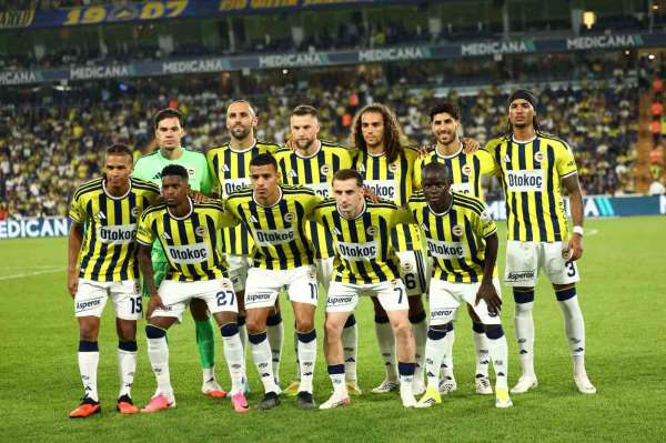 Fenerbahçe'de hedef sezonun ilk derbisinde galibiyet