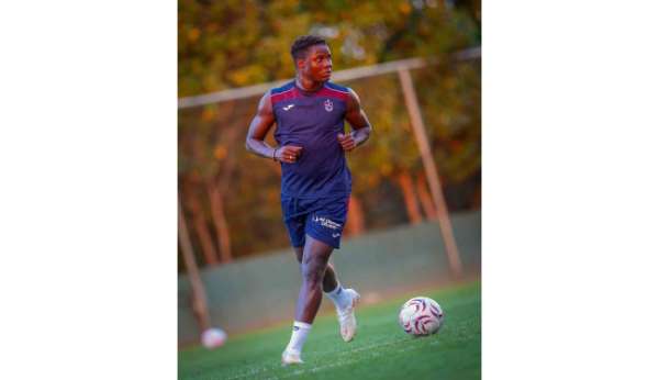 Franculino Dju, Trabzonspor'un 209. yabancı oyuncusu oldu