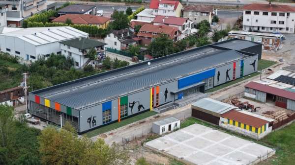 Kartepe'nin yeni spor merkezi 'Ritim' hizmete hazırlanıyor