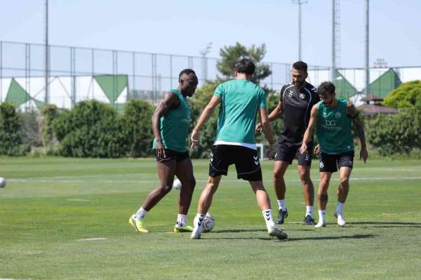 Konyaspor, Erzurumspor FK maçı hazırlıklarını tamamladı