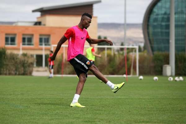 Kayserispor'da 6 eksik