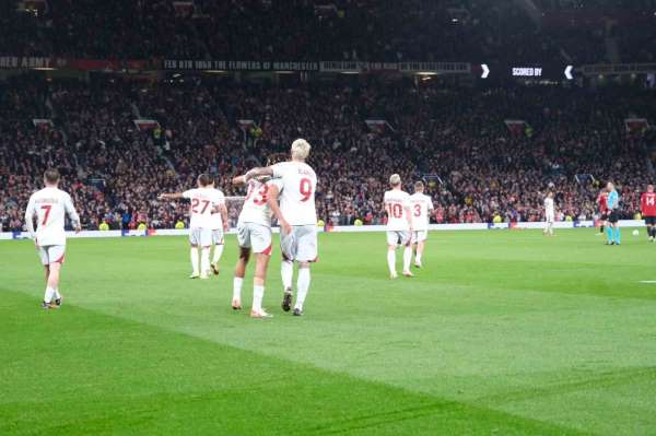 UEFA Şampiyonlar Ligi: Manchester United: 2 - Galatasaray: 3