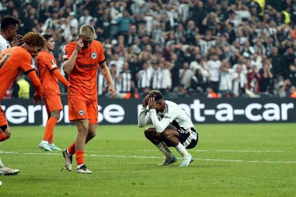 UEFA Avrupa Ligi: Beşiktaş: 1 - Eintracht Frankfurt: 3