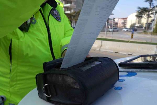 Kırıkkale'de 4 kişinin yaralandığı kazada ehliyetsiz ve alkollü sürücüye 350 bin lira ceza