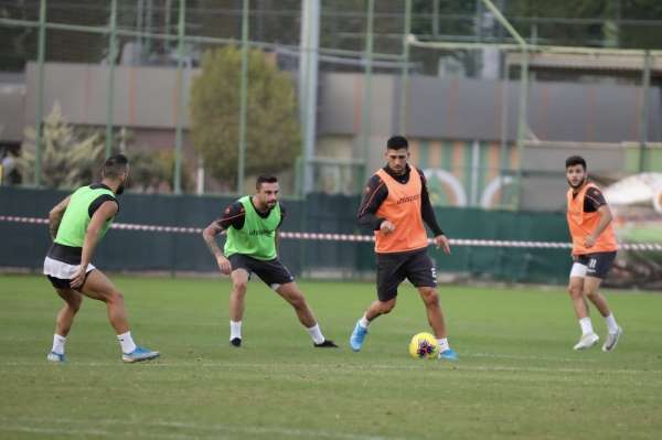 Alanyaspor, Trabzonspor maçı hazırlıklarına başladı 
