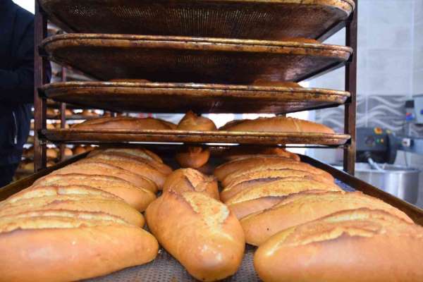 Siirt'te ekmek, halk ekmek büfelerinde 2,5 liradan satılacak - Siirt haber