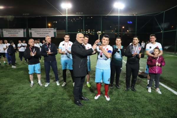 Turnuvanın şampiyonu Kızılcahamam Belediyesi oldu - Ankara haber