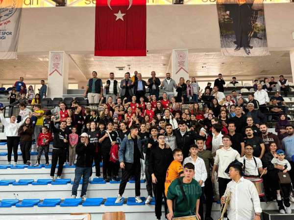 Turgutlu Belediyespor'dan filede net galibiyet