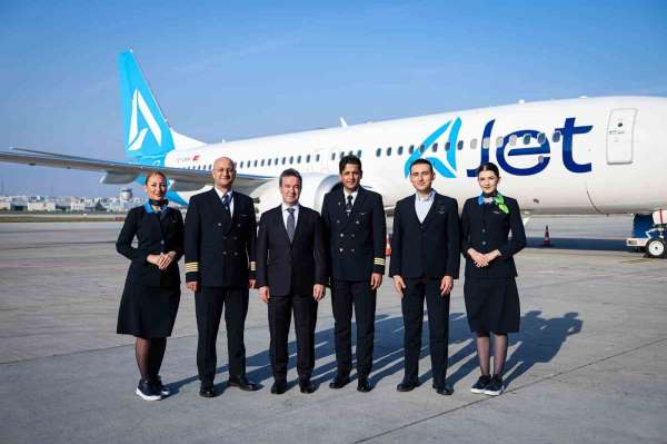 AJet Genel Müdürü Sarp: 'Filomuzun önümüzdeki sene yüzde 76'sı yeni nesil uçaklardan oluşacak'