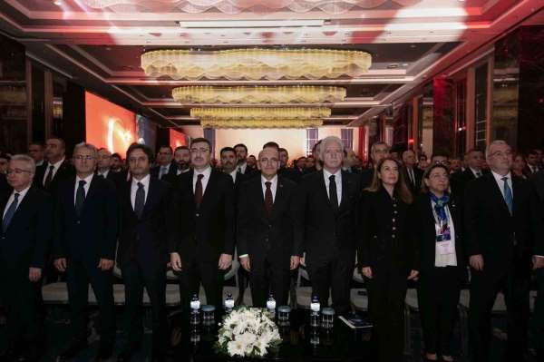 Bakan Şimşek: ''Sermaye piyasaları ağırlıklı finans modeline geçiş yapmak istiyoruz''