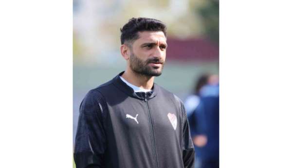 Elazığsporlu Maksut'un annesi hayatını kaybetti