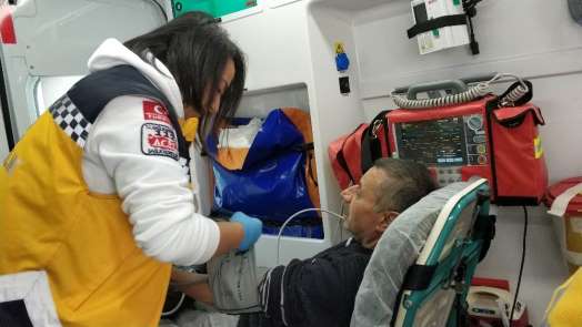 Samsun'da bacadan düşen kıvılcım evde yangın çıkarttı: 2 kişi hastanelik oldu