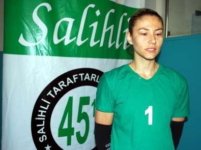 Salihli Belediyespor'da kaptan ile yollar ayrıldı 