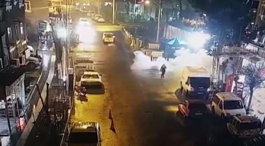 Diyarbakır'da Emniyet Müdürlüğüne yapılan EYP'li saldırı kamerada