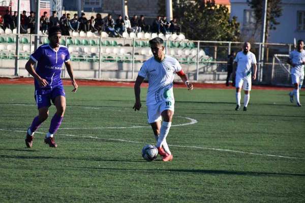 Araban Belediyespor Adana Hıdırlıgücü Spor'u 3-0 Mağlup Etti