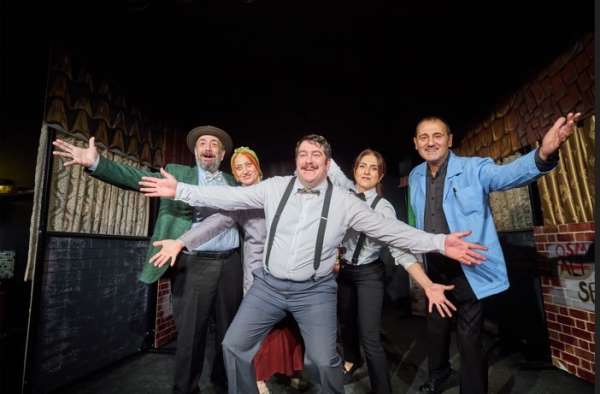 'Kahraman Bakkal' oyunu 27 yıl sonra yeniden sahnede