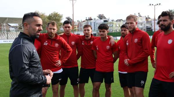 Kepezspor'un yeni teknik direktörü Kerem Şeras'tan taraftara çağrı