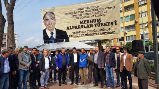 Merhum Alparslan Türkeş ölümünün 22. yılında Nazilli'de de anıldı 