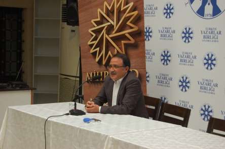 Doç. Dr. Avşar, 'Kafkas İslam Ordusu, Yitik Neslik Öyküsü' kitabını tanıttı
