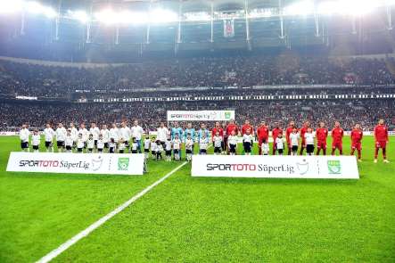 Türk Telekom Stadyumu'nda 1 milyar 118 milyon TL'lik derbi