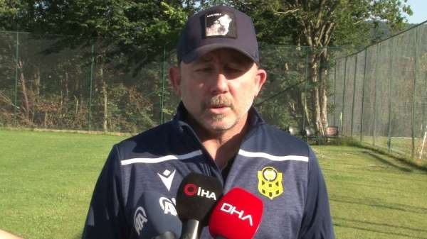 Sergen Yalçın: 'UEFA Avrupa Ligi'nde gruplara kalabilirsek bizim için başarıdır'