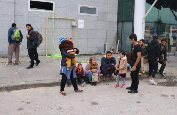 İstanbul'a götürülme vaadiyle 40 mülteci Bolu'da bırakıldı 