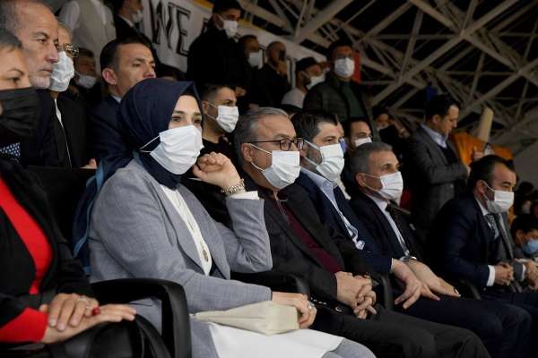 Vali Su, Çukurova Basketbol'un sevincine ortak oldu - Mersin haber