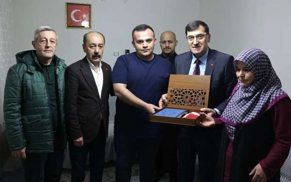 Başkan Eyüp Kahveci'den şehit ailesine anlamlı ziyaret
