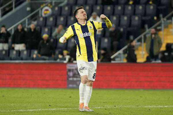 Mert Hakan Yandaş, bu sezon ilk gol sevincini yaşadı