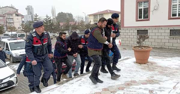 Tokat'ta milyonluk elektrik şebekesi vurgununa darbe