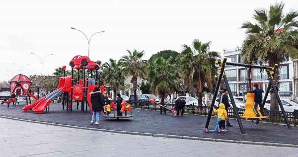 Samsun'da çocuk oyun grupları yenilendi