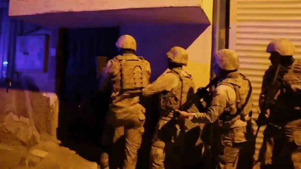 Aydın'da DEAŞ Terör Örgütü operasyonu