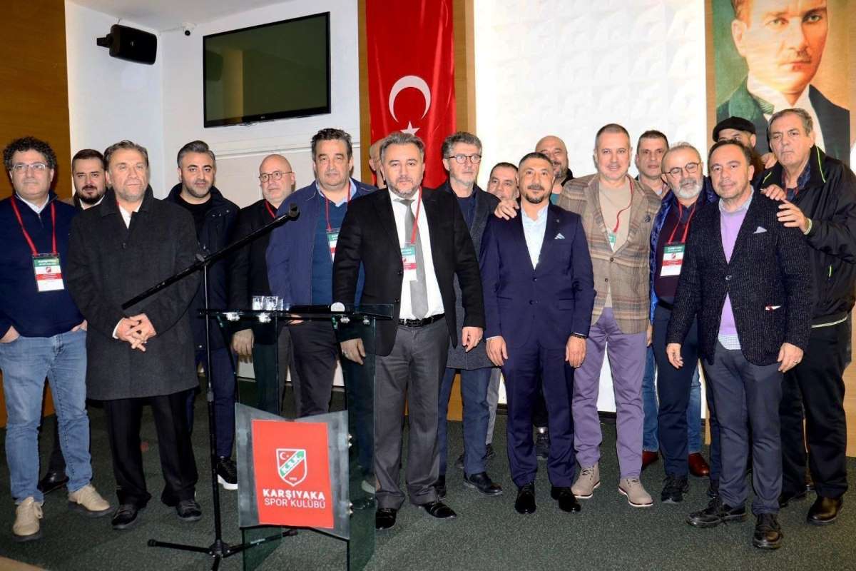 Karşıyaka Spor Kulübü dağılıyor