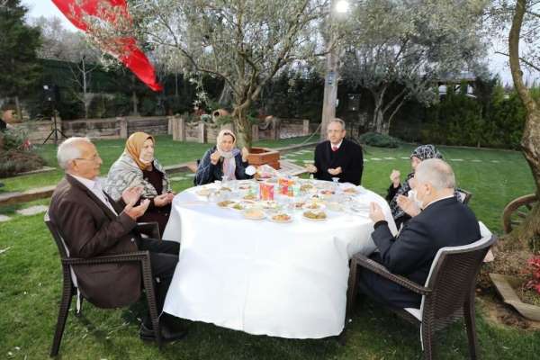 Başkan Şayir, şehit ve gazi aileleriyle iftar programında bir araya geldi - Kocaeli haber
