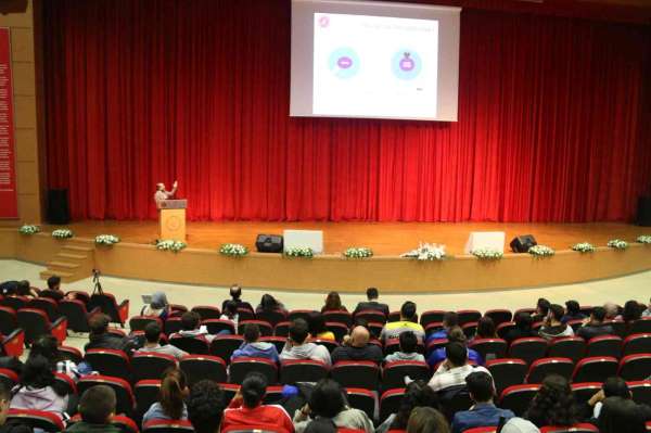 NEVÜ'de 'Spor ve Bağımlılık' konulu seminer düzenlendi - Nevşehir haber